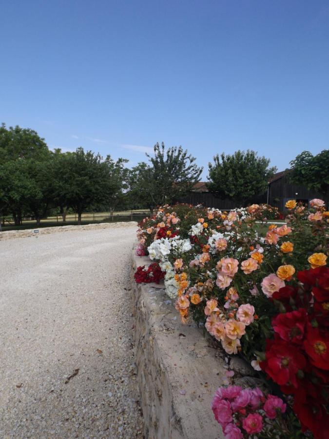 Bed & Breakfast Au Calme Lalinde Екстериор снимка